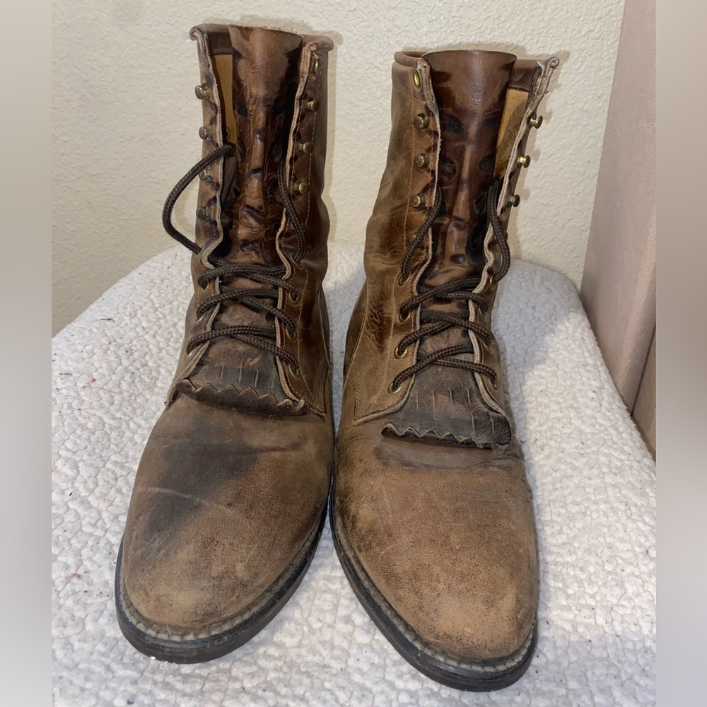 Justin’s men boots